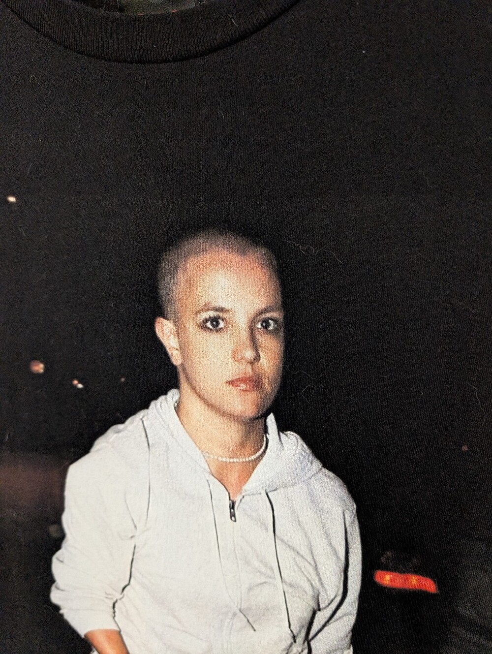 ☂️ Britney Spears (Crashing Out T-shirt) Unisex - Size Large ☂️ Limited (1 of 5) - Picture 4 of 7
